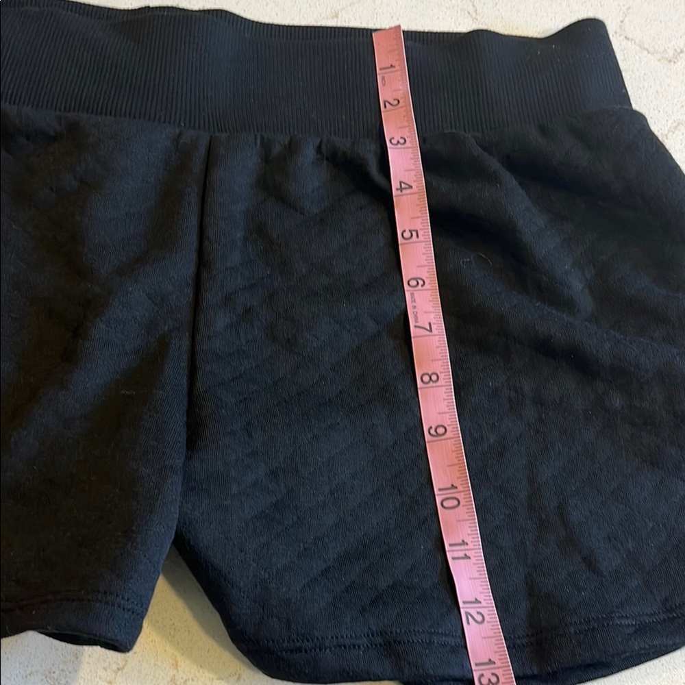 Serra Black Athletic Shorts Lightweight Performance Design - Picture 6 of 7